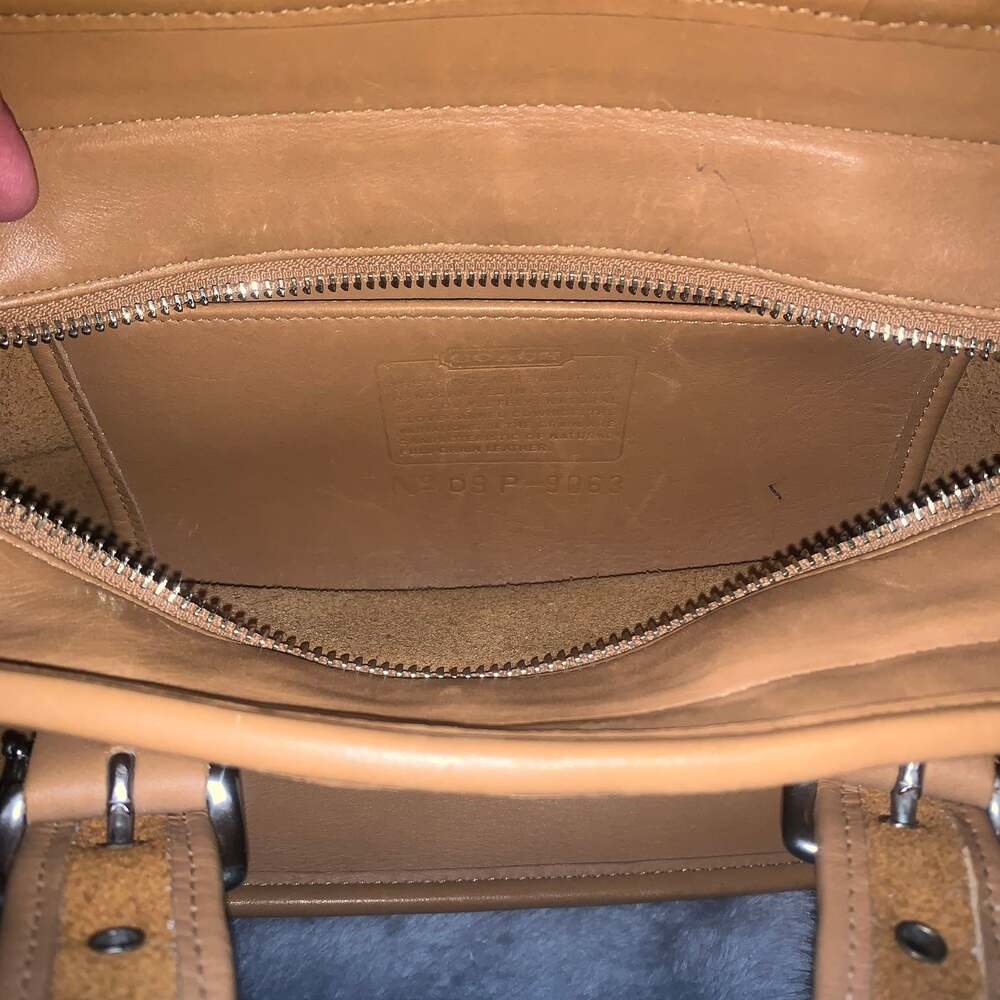 Vtg Coach Legacy Satchel Handbag Camel  9063 - Picture 5 of 5